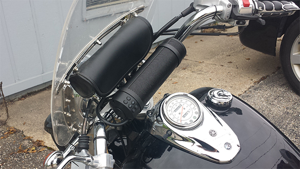 MTX MUDHSB-B Bluetooth Handlebar Speakers Installed